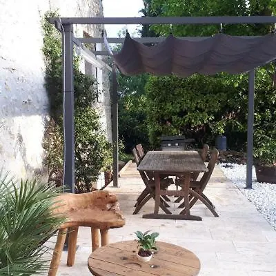 Domaine De Cozance D'hotes Et Bed & Breakfast Anjou