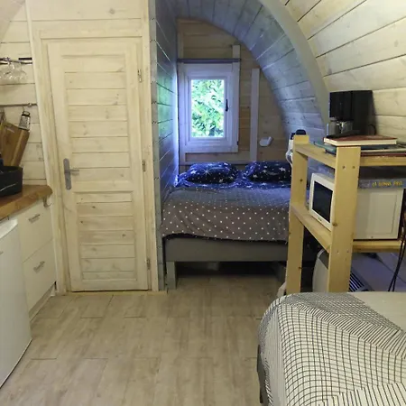 Domaine De Cozance D'hotes Et